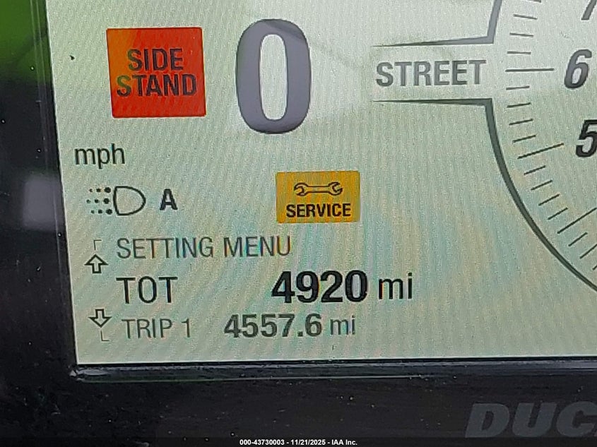 2024 Ducati Panigale V4S VIN: ZDMDAGWW7RB010100 Lot: 43730003