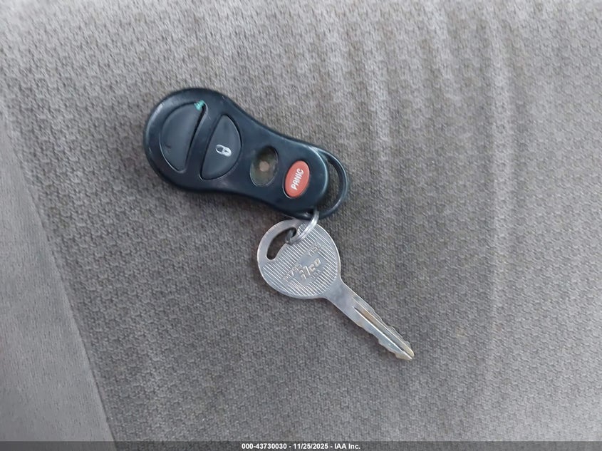 2004 Chrysler Sebring Gtc VIN: 1C3EL75R84N187014 Lot: 43730030