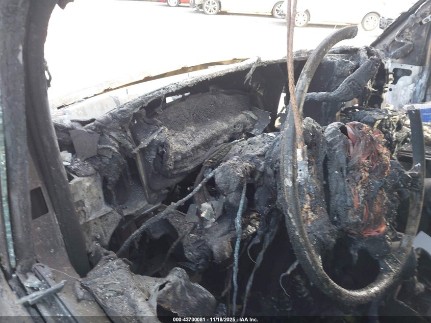 2021 Chevrolet Express Cargo Rwd 2500 Regular Wheelbase Wt VIN: 1GCWGAFP8M1302619 Lot: 43730081