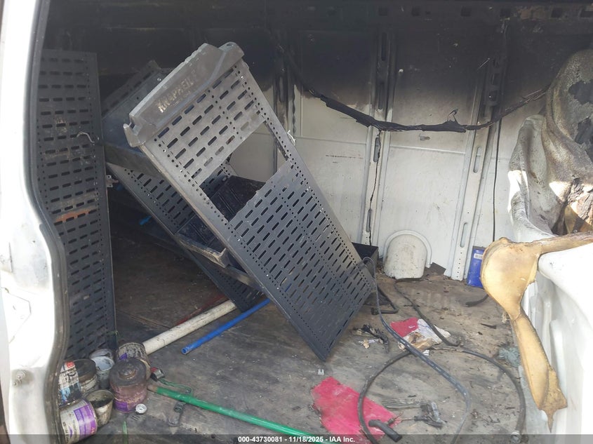 2021 Chevrolet Express Cargo Rwd 2500 Regular Wheelbase Wt VIN: 1GCWGAFP8M1302619 Lot: 43730081