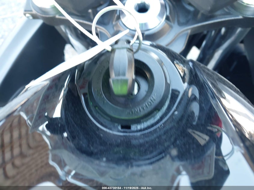 2024 Kawasaki Ex650 R VIN: ML5EXER13RDAD5236 Lot: 43730154