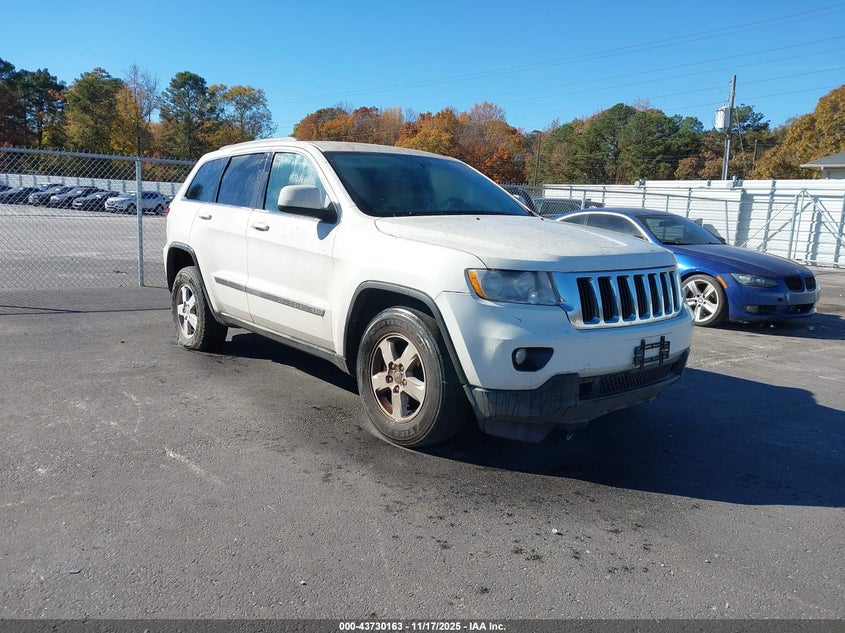 JEEP GRAND CHEROKEE LAREDO