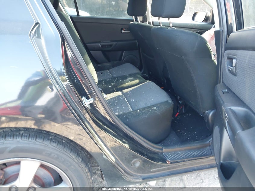 2006 Mazda Mazda3 I VIN: JM1BK32F261481023 Lot: 43730166