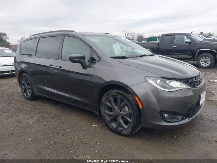 CHRYSLER PACIFICA TOURING L PLUS