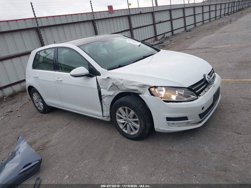 VOLKSWAGEN GOLF TSI S 4-DOOR