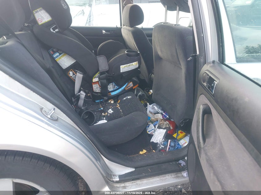 2002 Volkswagen Golf Gls 2.0L VIN: 9BWGK61J524066709 Lot: 43730227