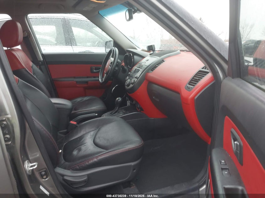 KNDJT2A24B7236281 2011 KIA SOUL photo no. 5