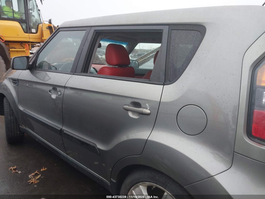 2011 Kia Soul Sport VIN: KNDJT2A24B7236281 Lot: 43730239