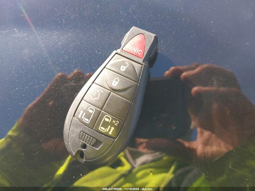 2013 Chrysler Town & Country Touring VIN: 2C4RC1BG0DR526199 Lot: 43730258