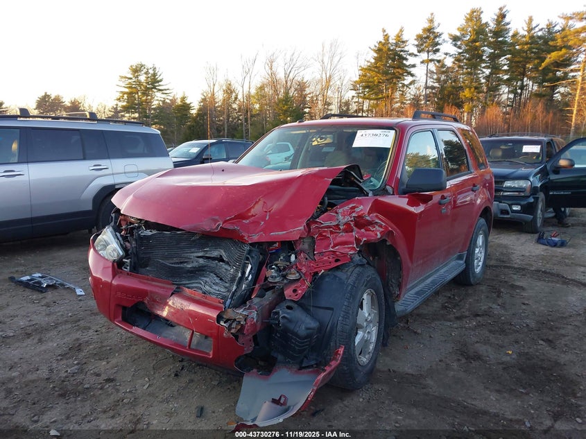 1FMCU9D71AKC59904 2010 FORD ESCAPE photo no. 2