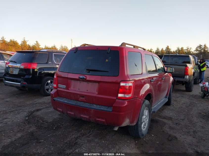 1FMCU9D71AKC59904 2010 FORD ESCAPE photo no. 4