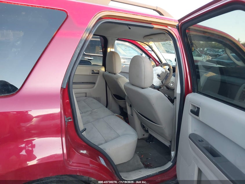 1FMCU9D71AKC59904 2010 FORD ESCAPE photo no. 8