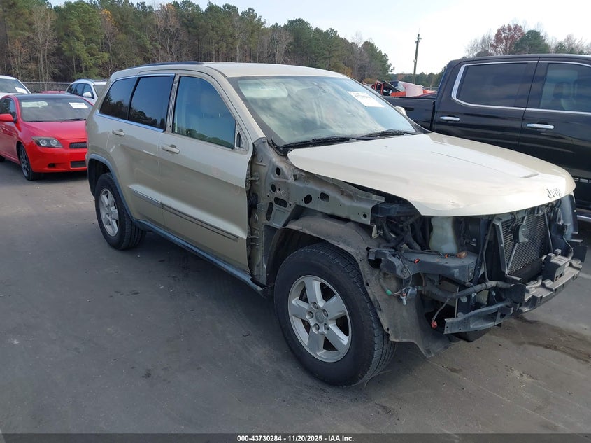 JEEP GRAND CHEROKEE LAREDO