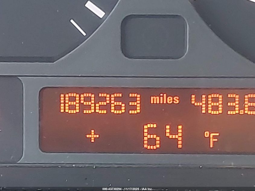 2005 BMW 325I VIN: WBAEV33415KX09696 Lot: 43730294