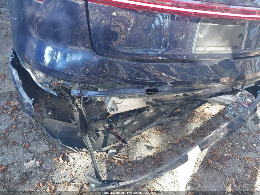 2023 Audi E-Tron Premiumwe VIN: WA1VABGE0PB014831 Lot: 43730389