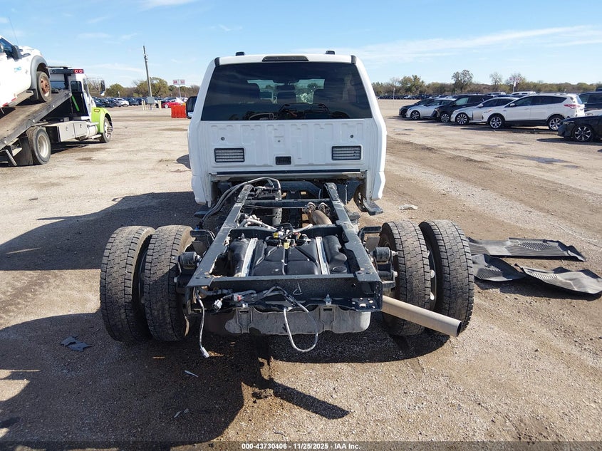 2025 Ford F-450 Chassis Lariat VIN: 1FD0W4HT1SED42854 Lot: 43730406