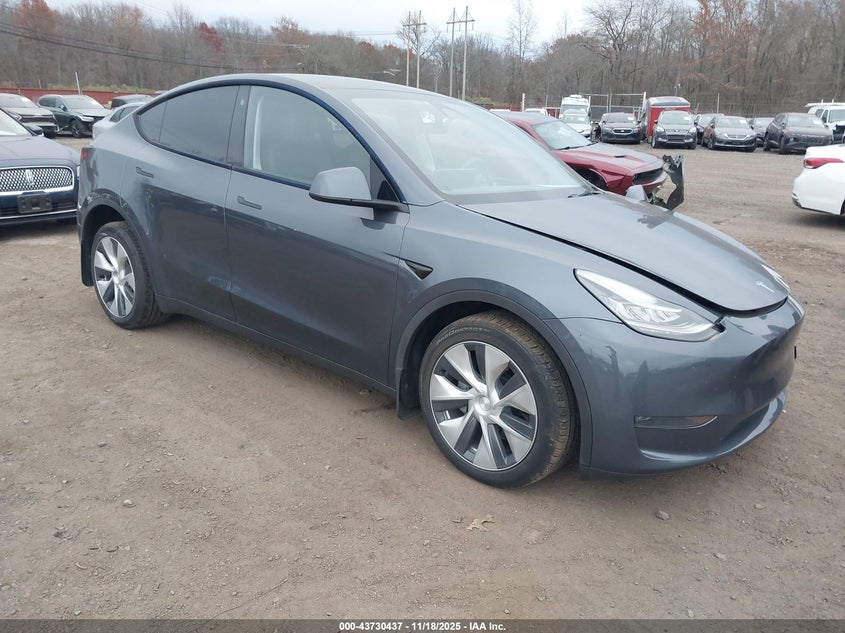 TESLA MODEL Y AWD/LONG RANGE DUAL MOTOR ALL-WHEEL DRIVE