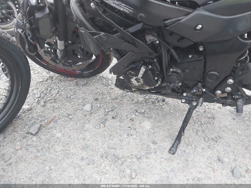 2022 Suzuki Gsx-S750 M/Z VIN: JS1C533B2N7101787 Lot: 43730450