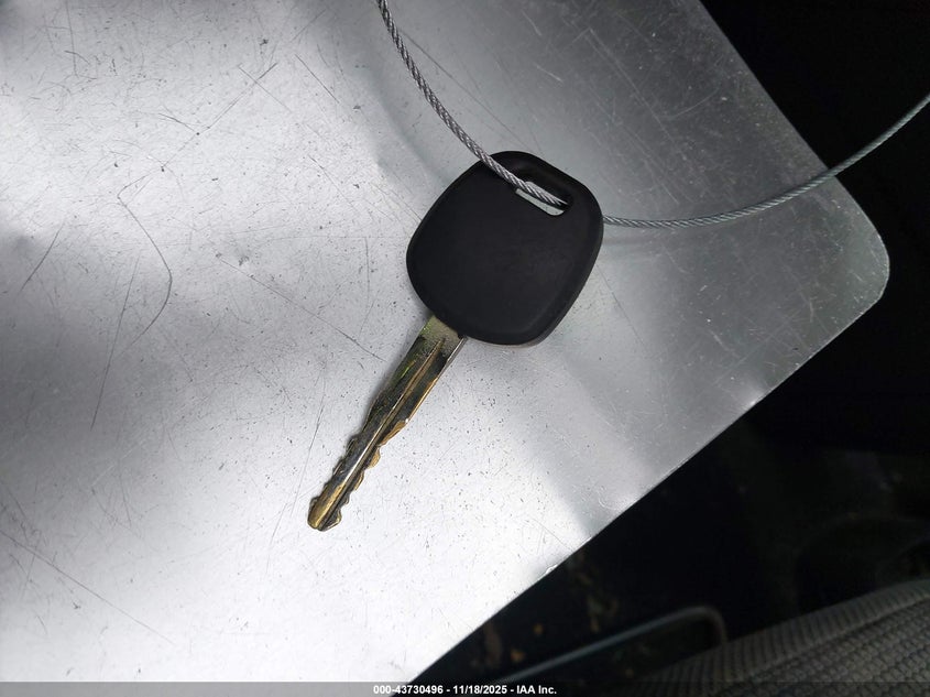 2007 Toyota Matrix Xr VIN: 2T1KR32E27C655348 Lot: 43730496