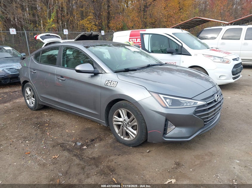 HYUNDAI ELANTRA SEL