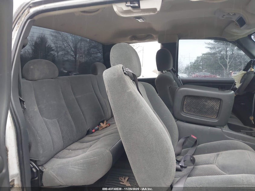 2004 Chevrolet Silverado 1500 Ls VIN: 2GCEC19T841201722 Lot: 43730538