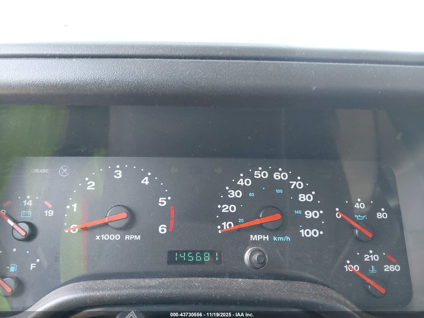 2002 Jeep Wrangler Sahara VIN: 1J4FA59S62P756767 Lot: 43730556