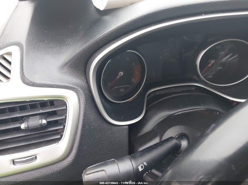 2018 Jeep Compass Latitude Fwd VIN: 3C4NJCBB8JT322540 Lot: 43730643