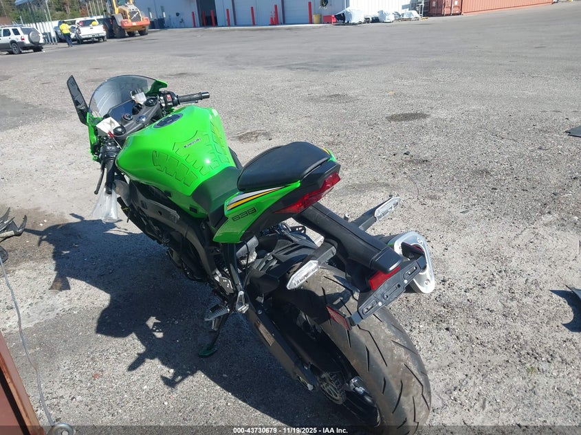 VIN JKBZXJJ1XSA024504 2025 KAWASAKI ZX636 K
