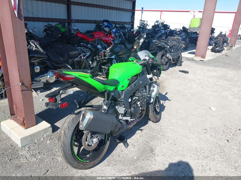 JKBZXJJ1XSA024504 2025 KAWASAKI ZX photo no. 4