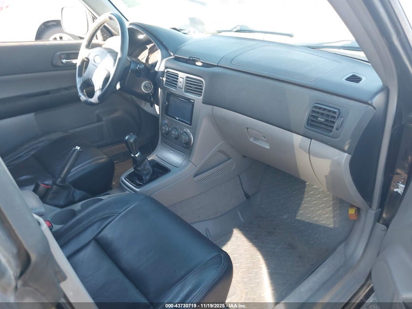 JF1SG656X4G734538 2004 SUBARU FORESTER photo no. 5