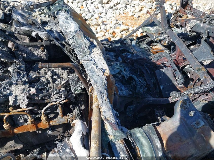 2019 Ford F-350 Chassis Xl VIN: 1FD8W3HT7KEC10565 Lot: 43730796