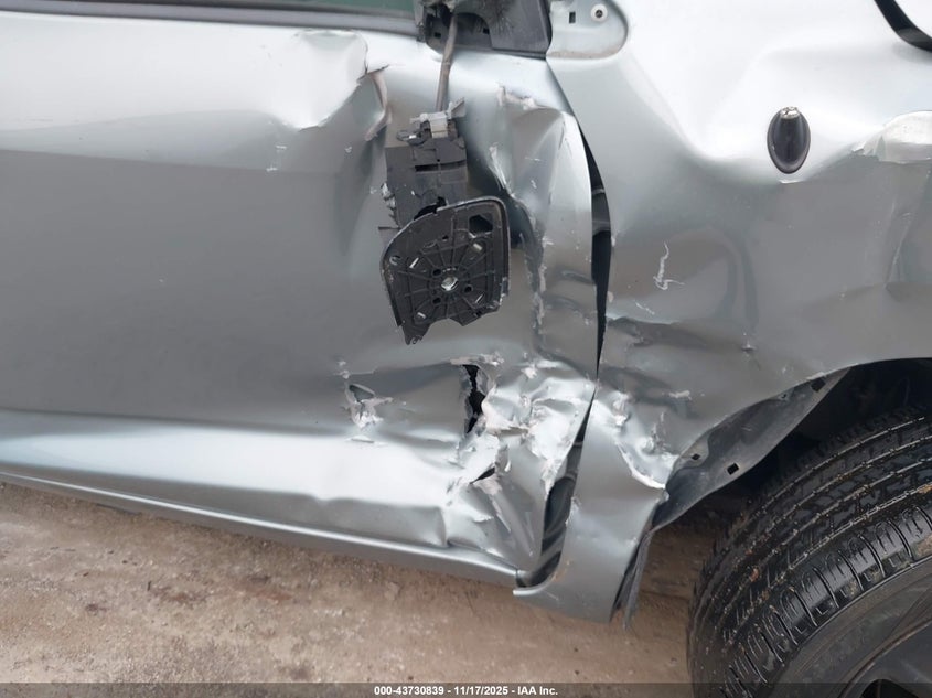 2007 Toyota Rav4 VIN: JTMBD33V376033636 Lot: 43730839