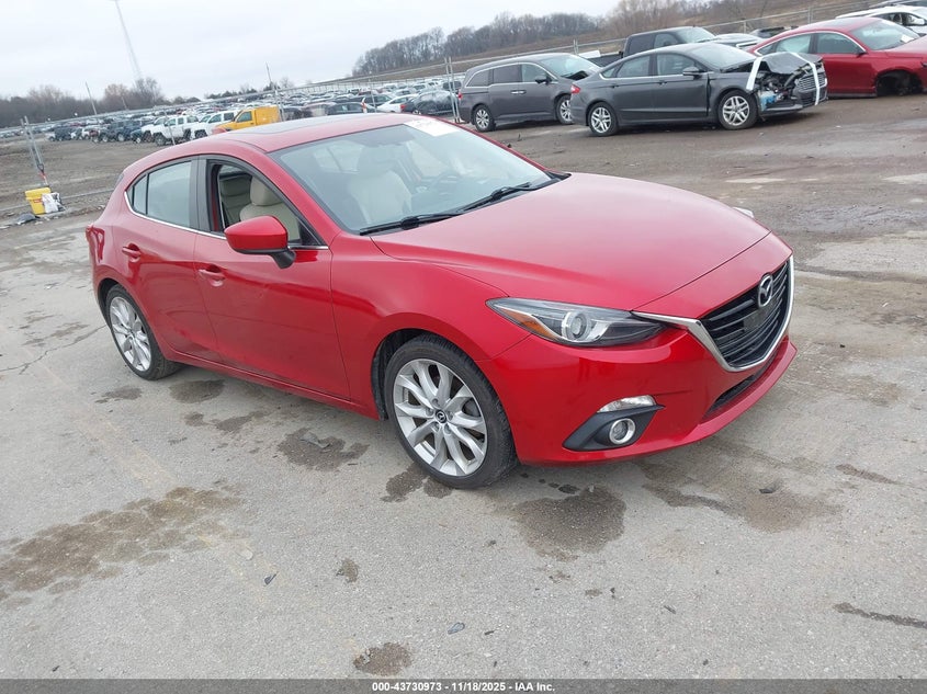 MAZDA 3 S GRAND TOURING