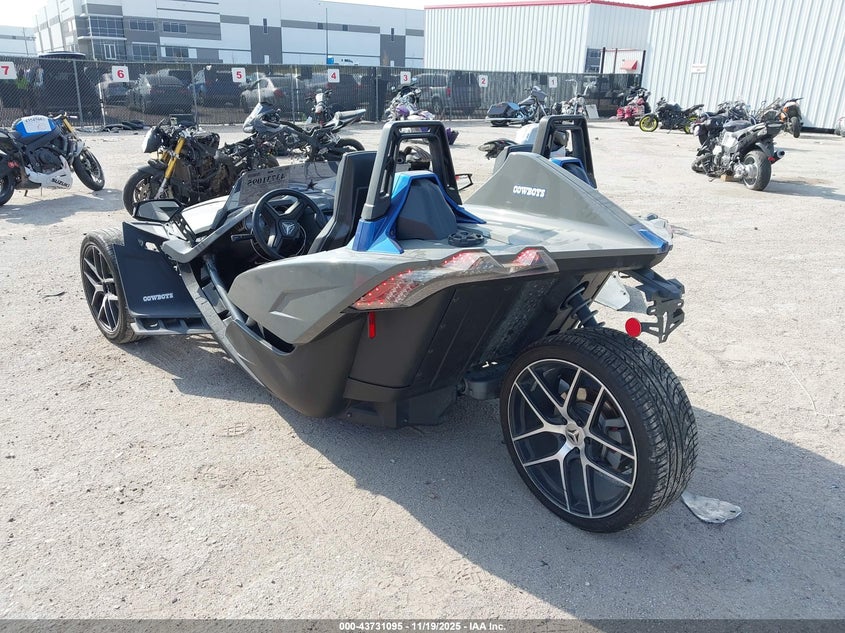 2015 Polaris Slingshot Sl VIN: 57XAAPFA5F5103427 Lot: 43731095