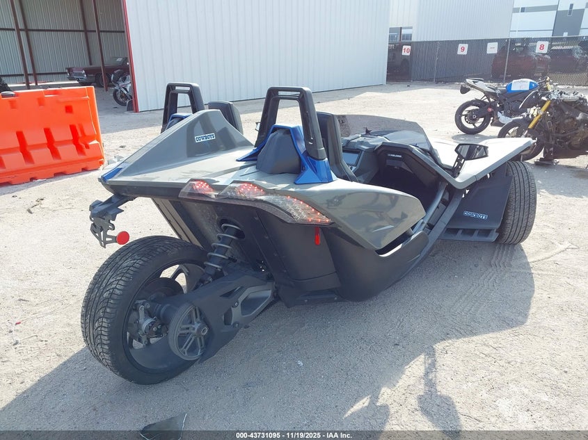 2015 Polaris Slingshot Sl VIN: 57XAAPFA5F5103427 Lot: 43731095