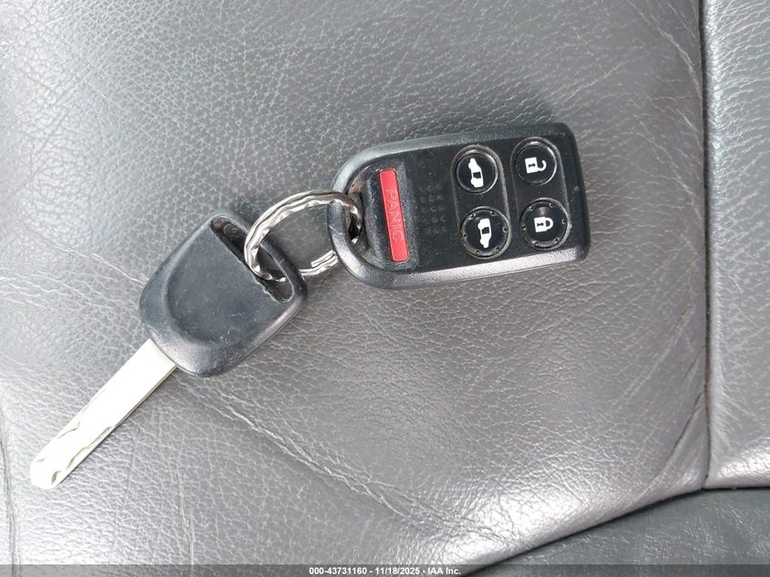 2005 Honda Odyssey Ex-L VIN: 5FNRL38625B034524 Lot: 43731160