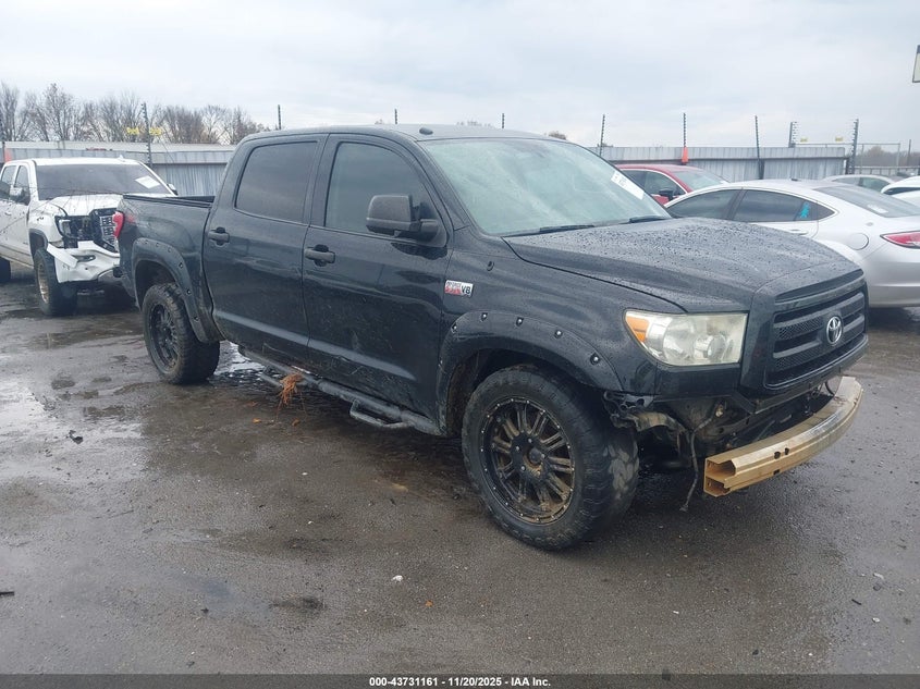 TOYOTA TUNDRA GRADE 5.7L V8