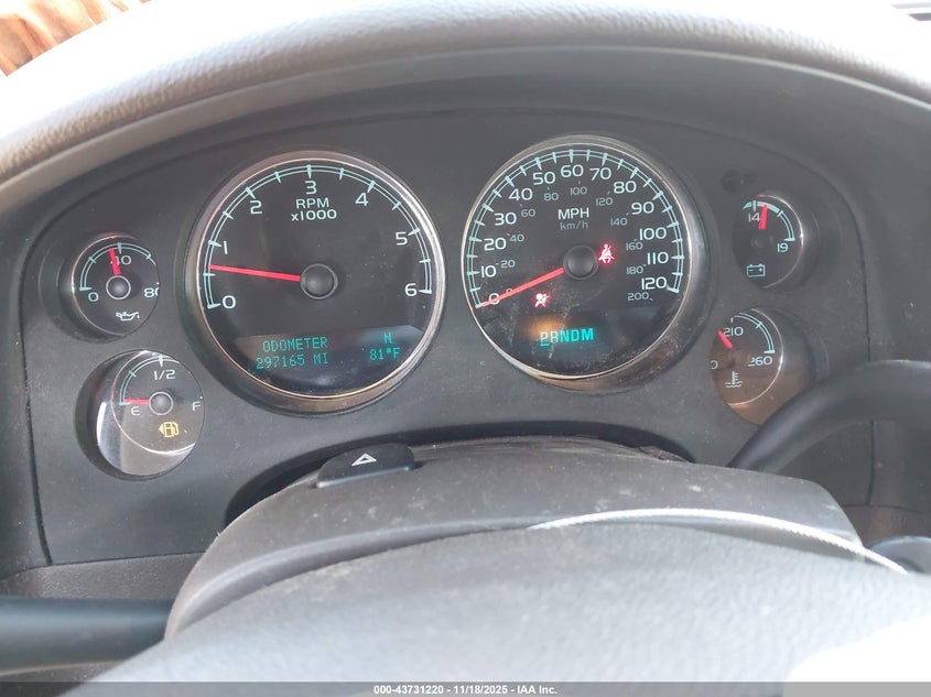 2013 GMC Yukon Denali VIN: 1GKS2EEF2DR240864 Lot: 43731220