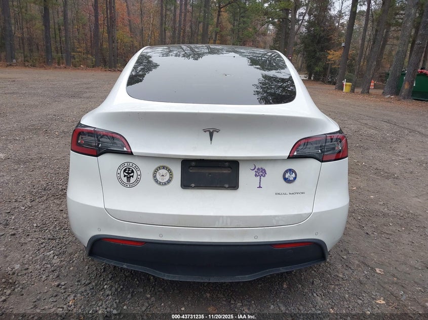 2021 Tesla Model Y Long Range Dual Motor All-Wheel Drive VIN: 5YJYGDEEXMF301697 Lot: 43731235