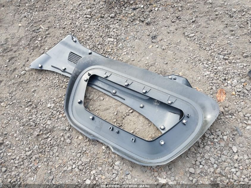 2021 Tesla Model Y Long Range Dual Motor All-Wheel Drive VIN: 5YJYGDEEXMF301697 Lot: 43731235