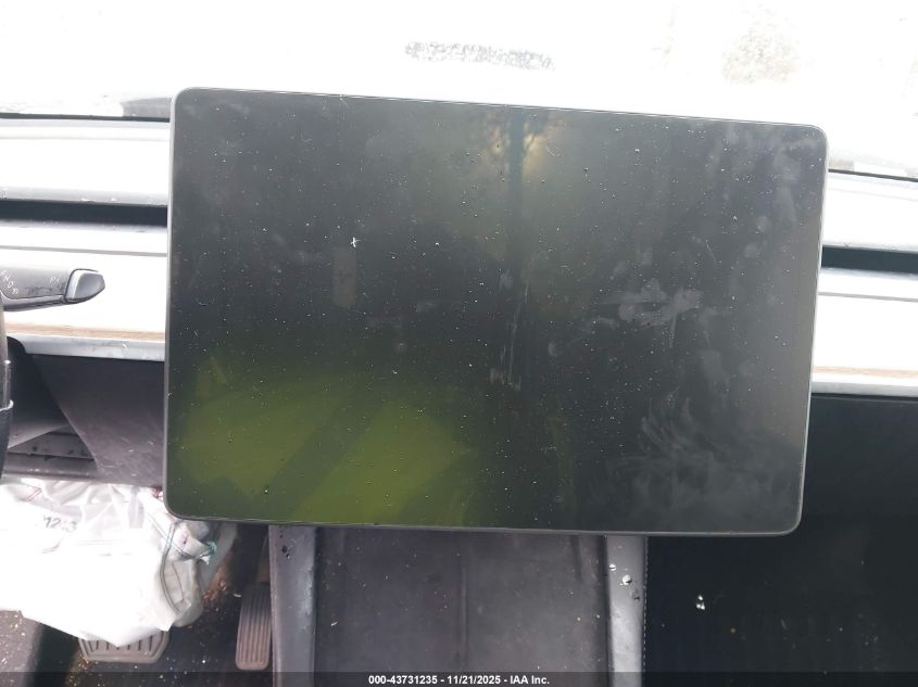 2021 Tesla Model Y Long Range Dual Motor All-Wheel Drive VIN: 5YJYGDEEXMF301697 Lot: 43731235