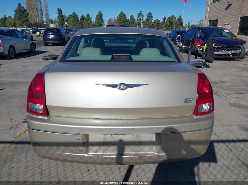 2006 Chrysler 300 Touring VIN: 2C3KA53G66H383110 Lot: 43731250