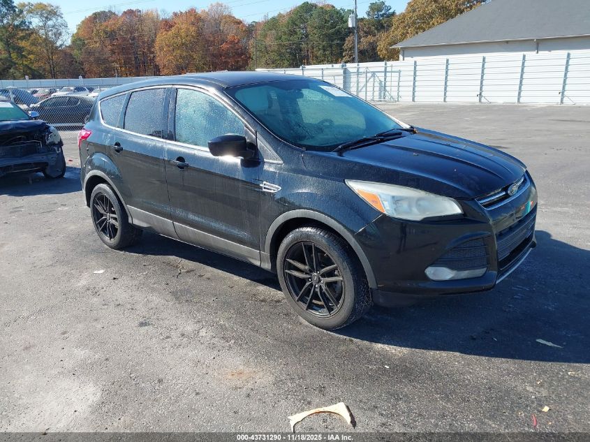 FORD ESCAPE SE