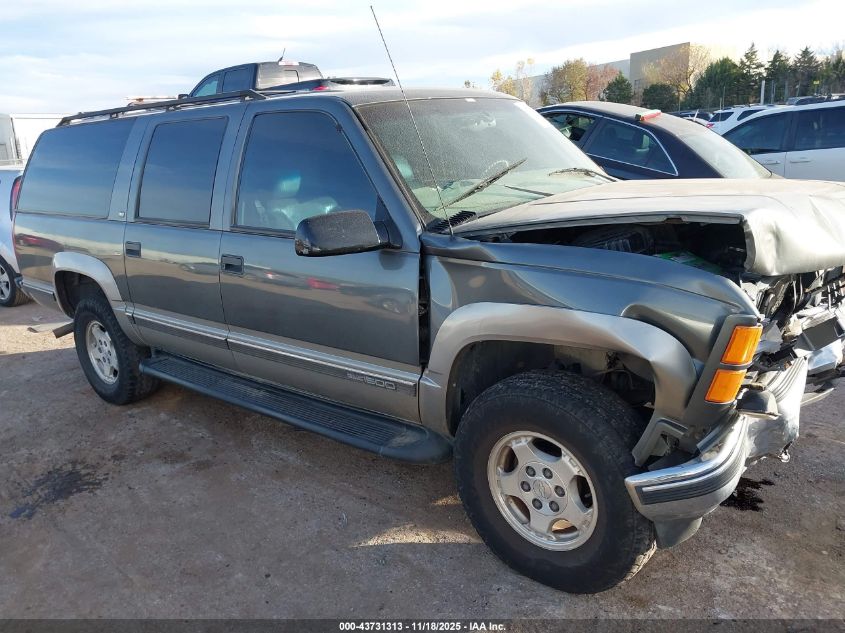 1999 GMC Suburban 1500 Slt Cmi VIN: 1GKFK16R6XJ807261 Lot: 43731313