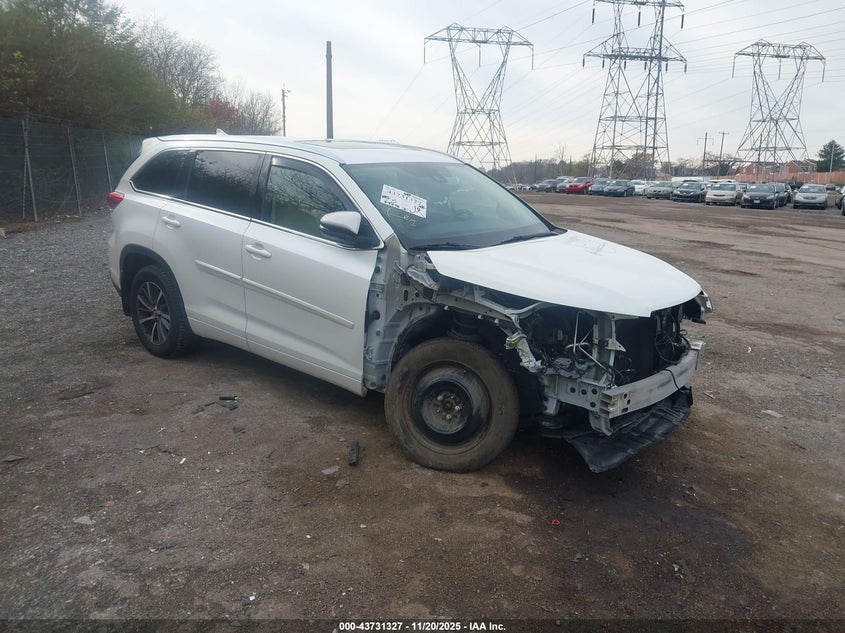 TOYOTA HIGHLANDER XLE