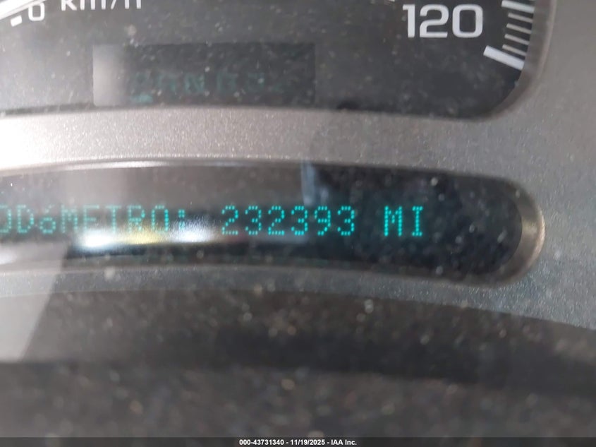 2005 GMC Yukon Denali VIN: 1GKEK63U05J132005 Lot: 43731340