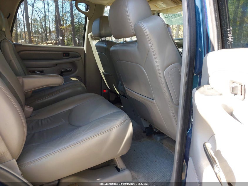 2005 GMC Yukon Denali VIN: 1GKEK63U05J132005 Lot: 43731340