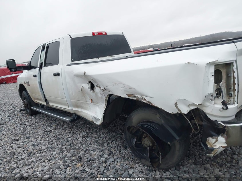 2017 Ram 3500 Tradesman 4X4 8' Box VIN: 3C63RRGL7HG770590 Lot: 43731357