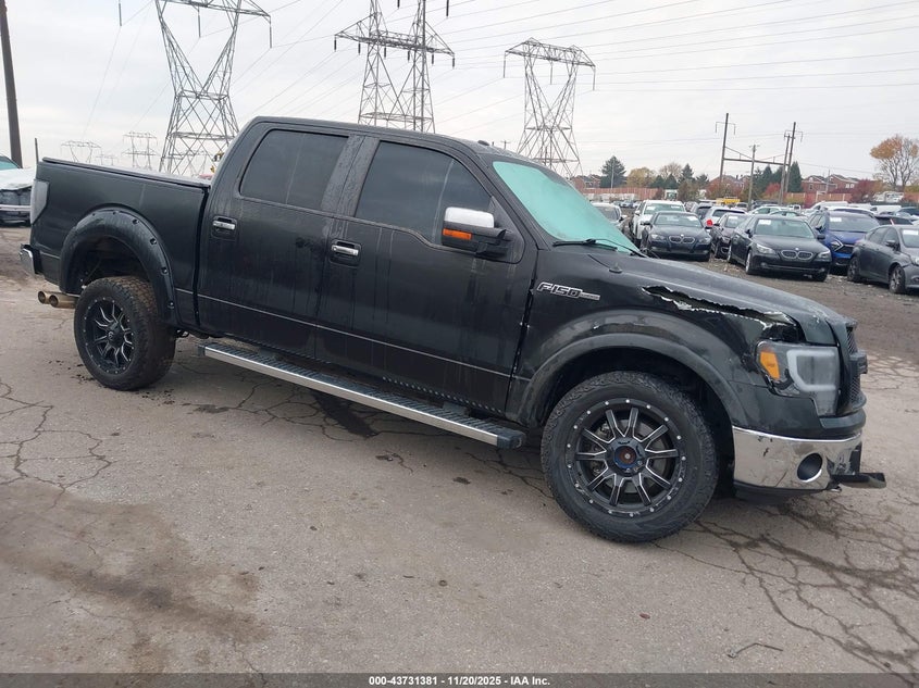 FORD F-150 LARIAT