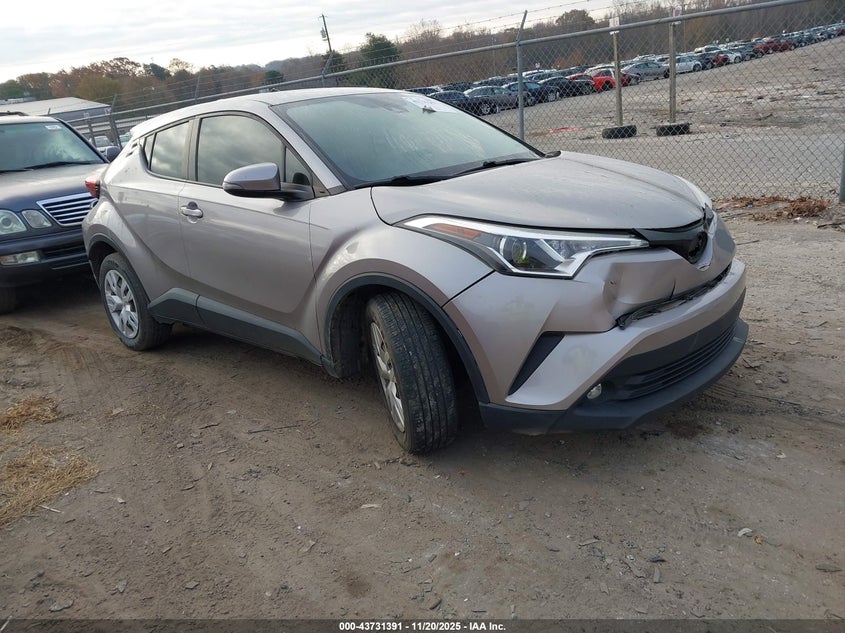 TOYOTA C-HR LE
